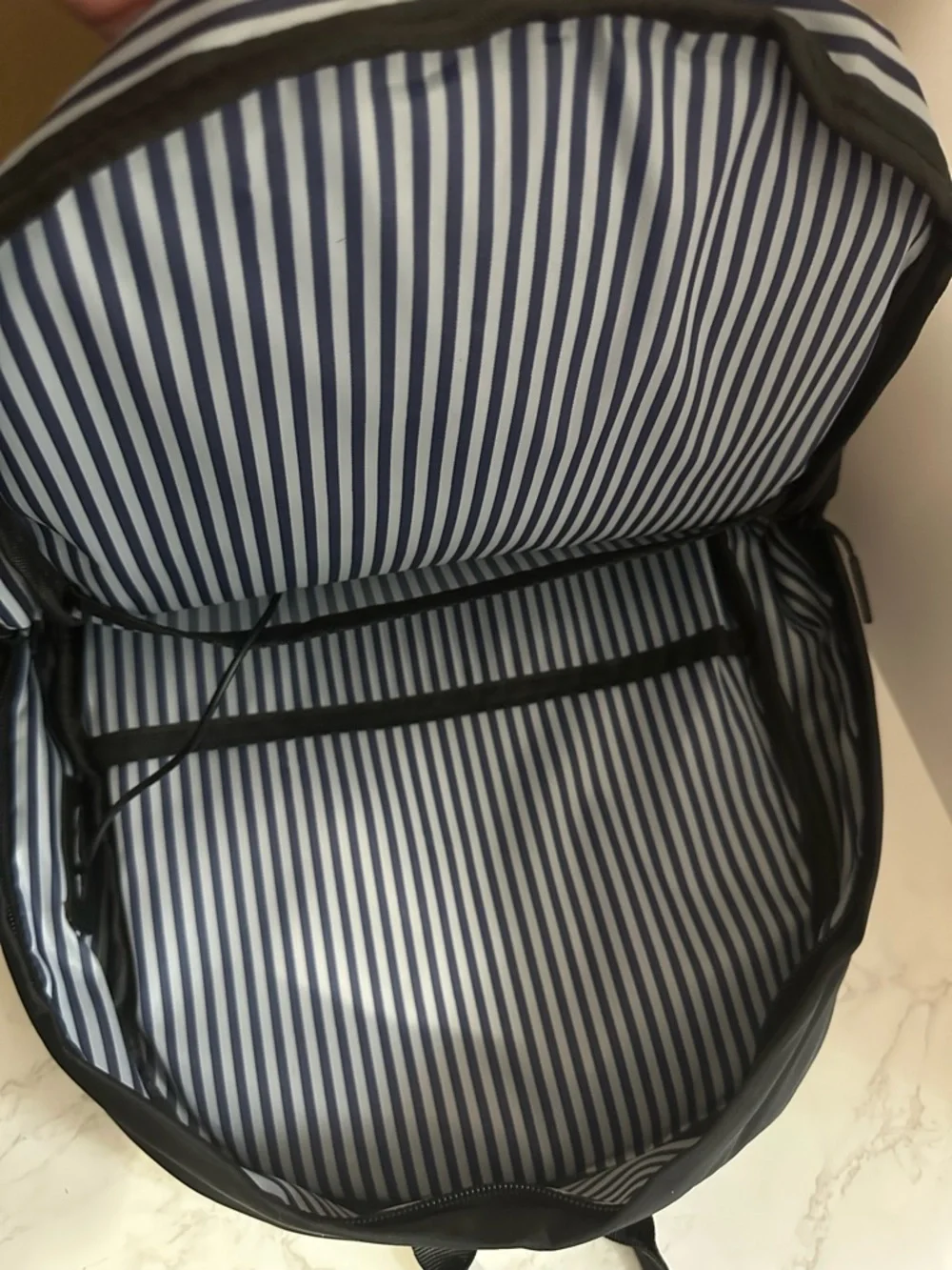 Black Men's Water-Resistant Tech Backpack Sleek Everyday Carry with USB port